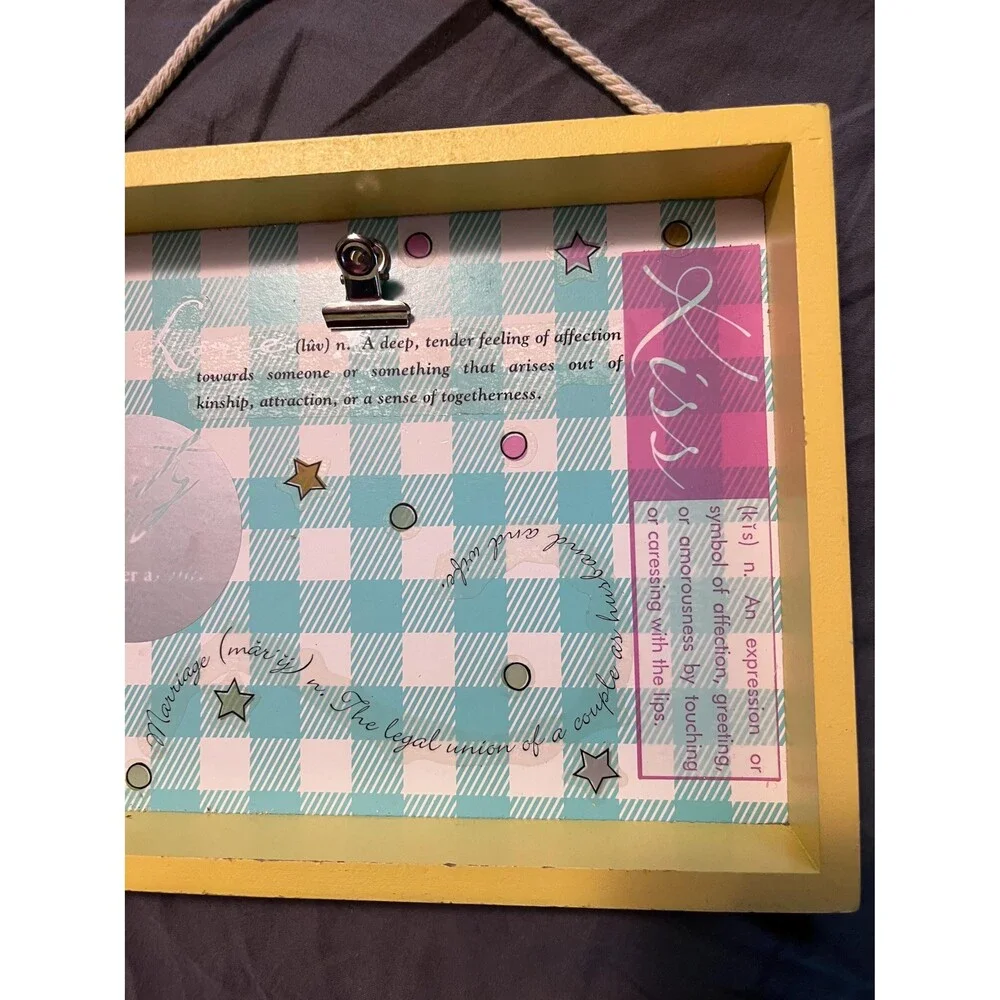 Clip shadowbox picture frame